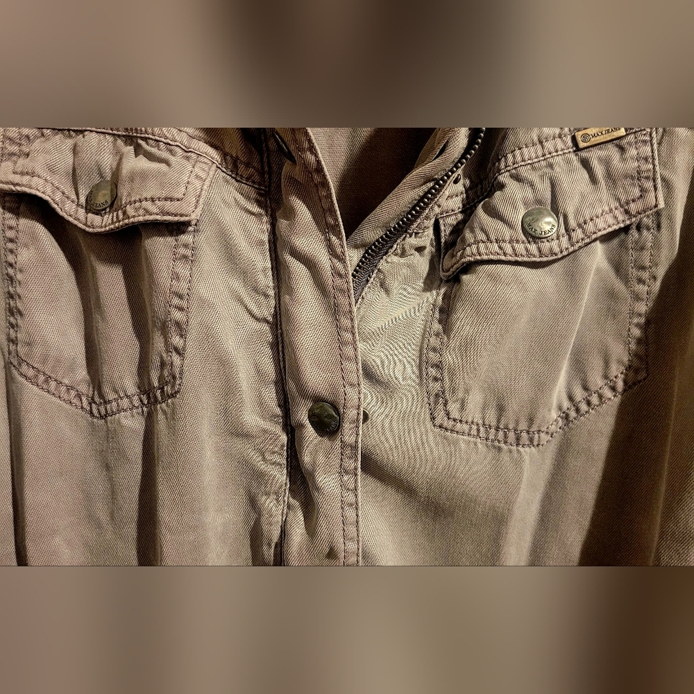 Max Jean's Jacket - Picture 3 of 4